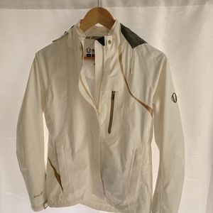 Sunice Gortex Rain Jacket